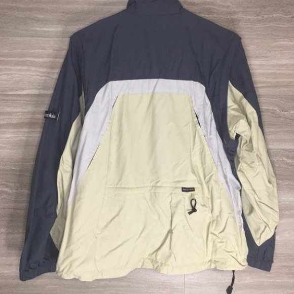 Women’s Columbia Packable Jacket - Picture 8 of 10